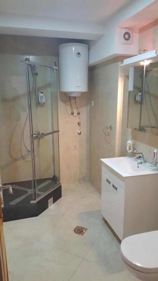 Veselin Apartment *